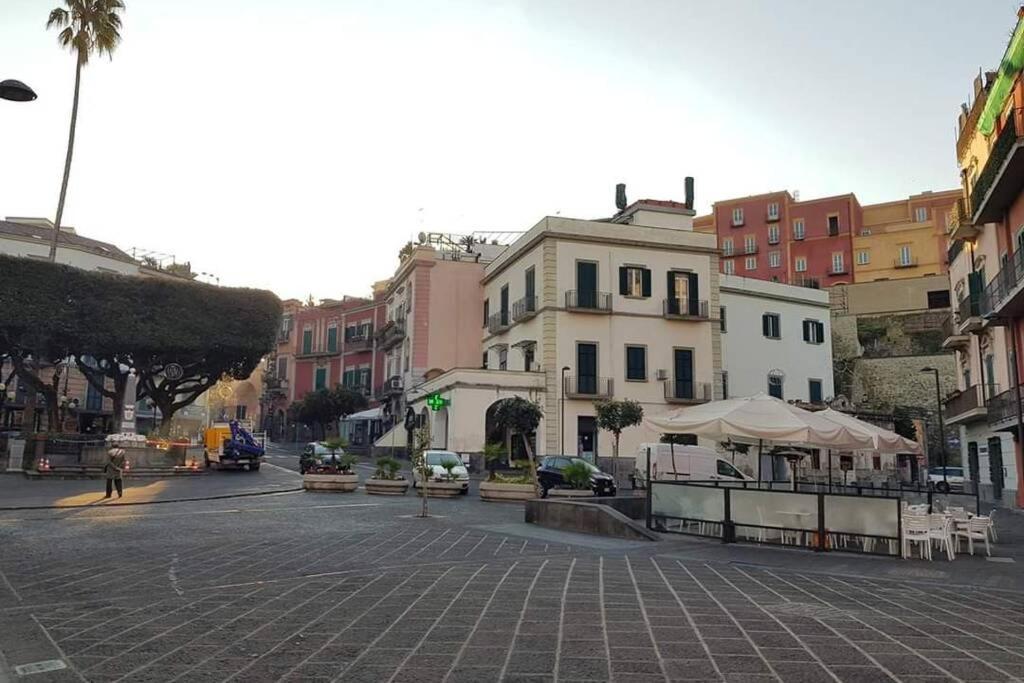 Domus Flavia Pozzuoli