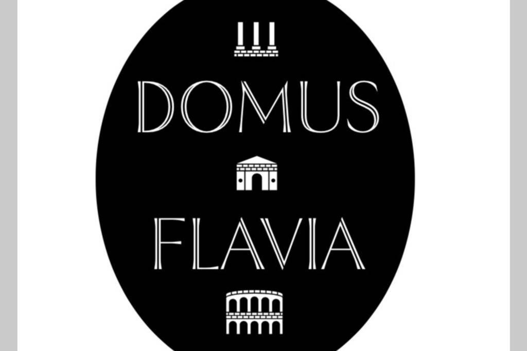 Domus Flavia * Pozzuoli